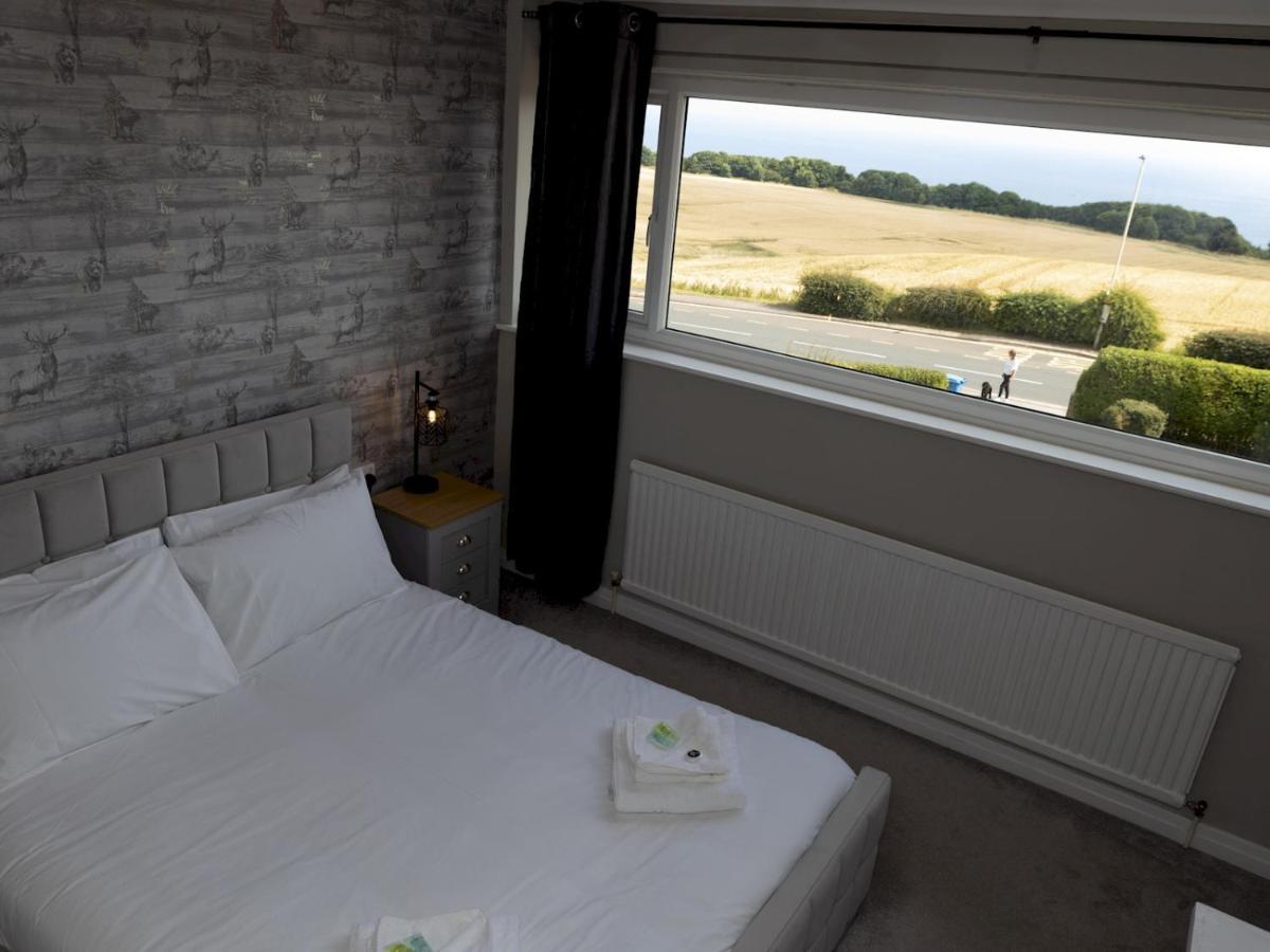 Pass The Keys Amazing 4 Bedroom Property- Hot Tub & Sea Views Scarborough Ngoại thất bức ảnh