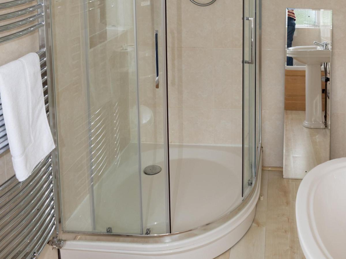Pass The Keys Amazing 4 Bedroom Property- Hot Tub & Sea Views Scarborough Ngoại thất bức ảnh