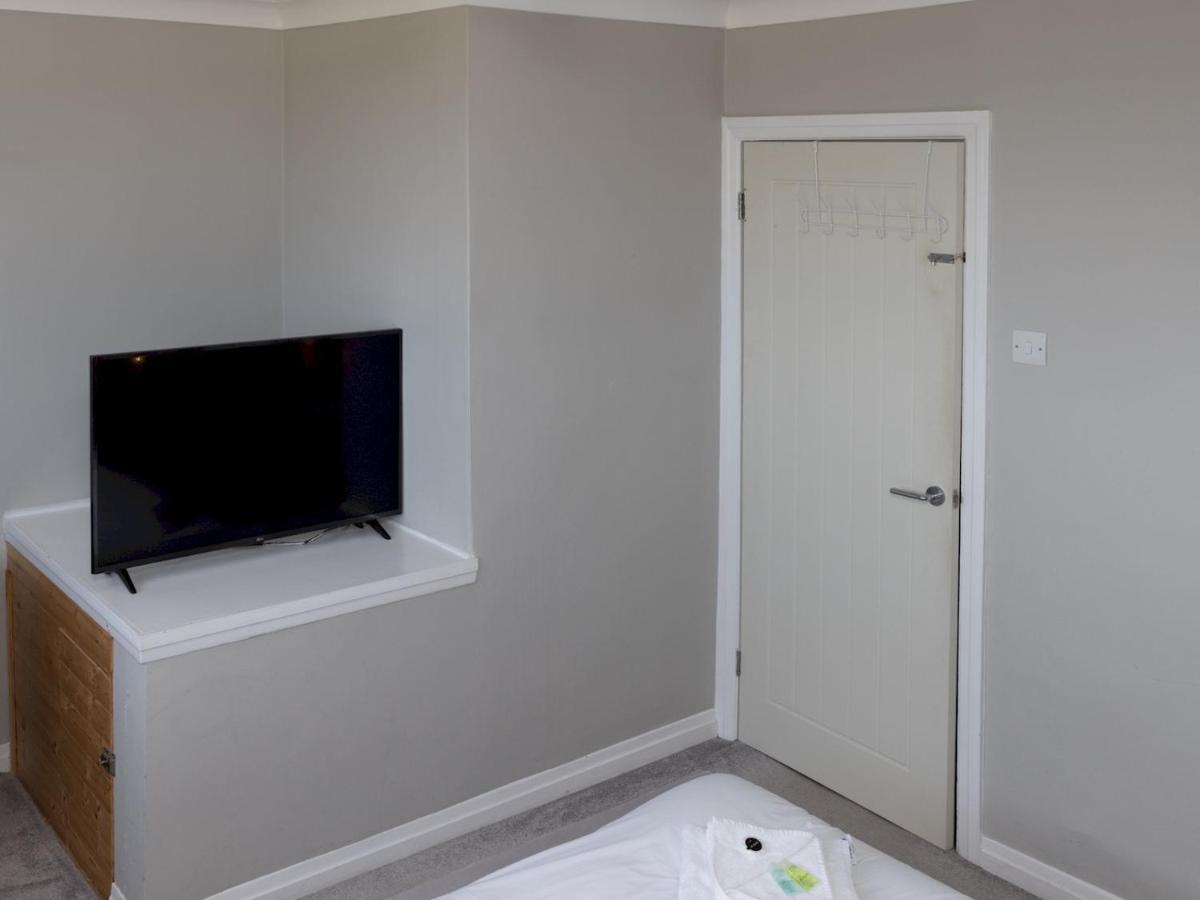 Pass The Keys Amazing 4 Bedroom Property- Hot Tub & Sea Views Scarborough Ngoại thất bức ảnh