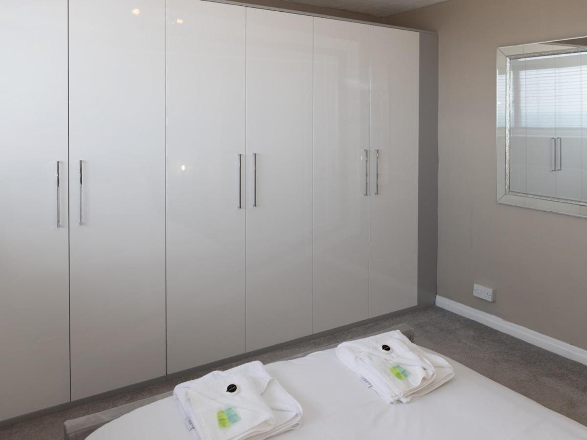 Pass The Keys Amazing 4 Bedroom Property- Hot Tub & Sea Views Scarborough Ngoại thất bức ảnh